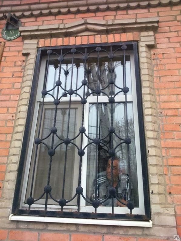 ventana de herreria moderna compacta